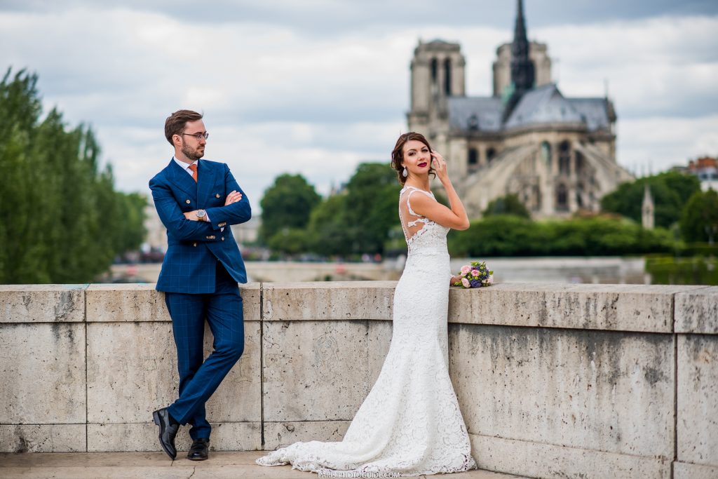 Paris photographer. wedding photo session in Paris